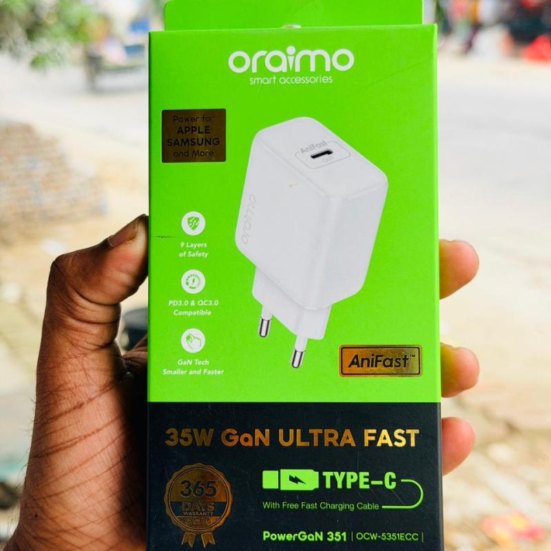 oraimo PowerGaN 351 35w Gan Ultra Fast Charger OCW-5351ECC
